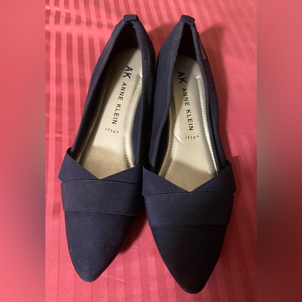 Anne Klein Women's Navy Blue Flats - Picture 4 of 4